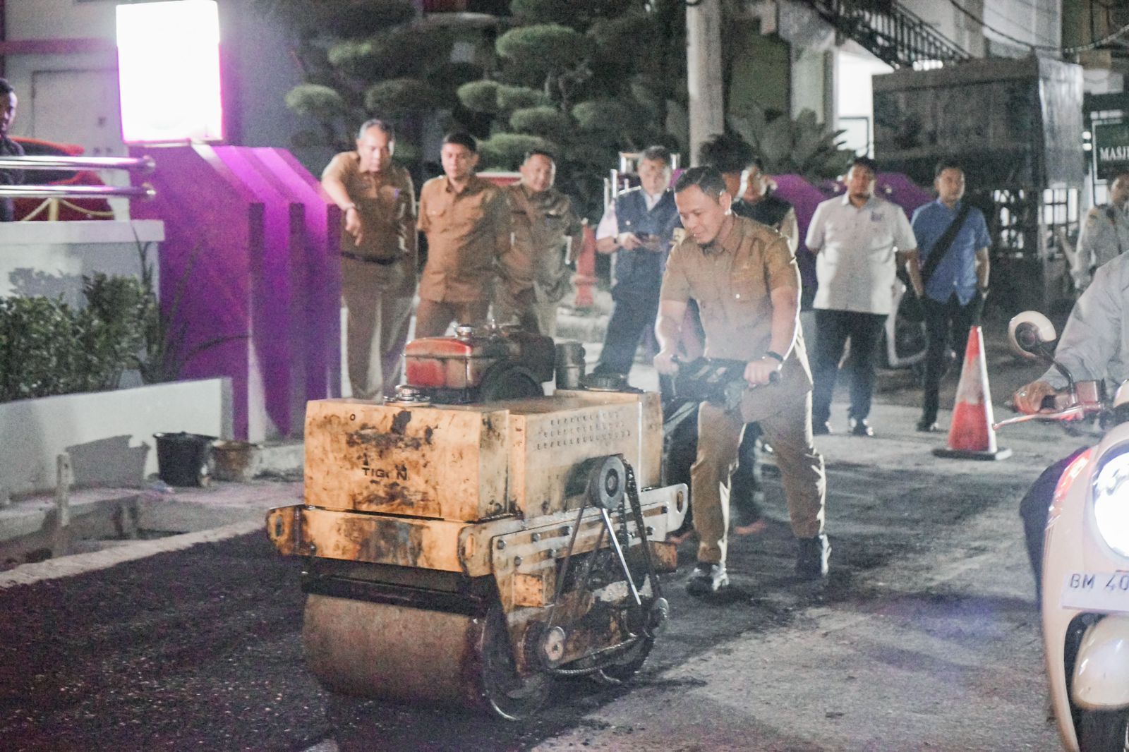 Komitmen Pemko Pekanbaru Bangun Infrastruktur, 29 Ruas Jalan Dioverlay Jelang Akhir Tahun